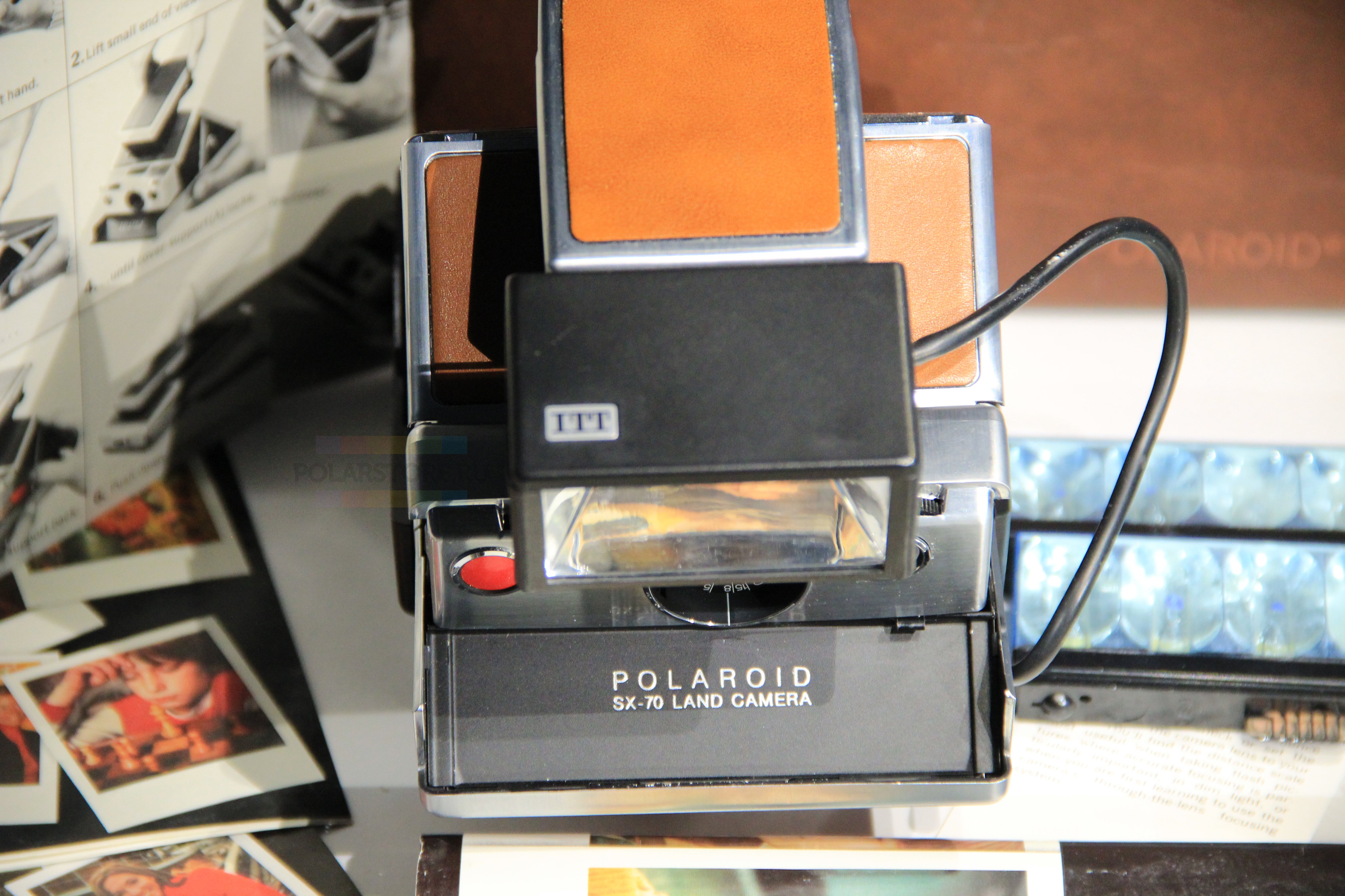 Купить Polaroid SX-70 Land Camera